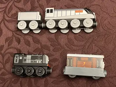 Only 3 left!! Selling as a lot or individually. Prices for individual trains are as listed below: -...