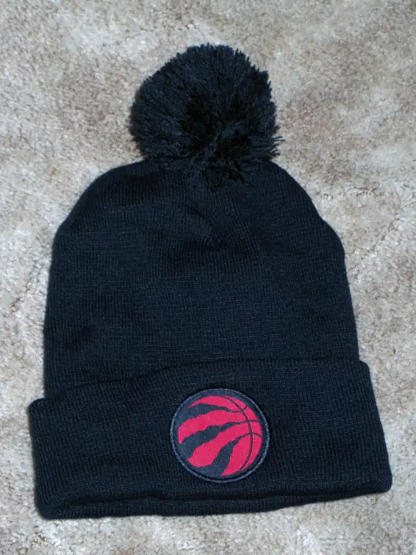 Toronto Raptors Toque-Shirt  +Toronto FC Soccer Scarfs in Arts & Collectibles in Barrie - Image 5