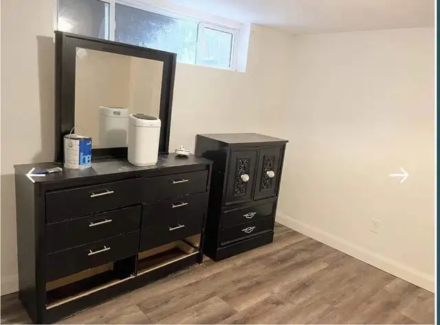 looking for roommates in Room Rentals & Roommates in Kitchener / Waterloo - Image 8