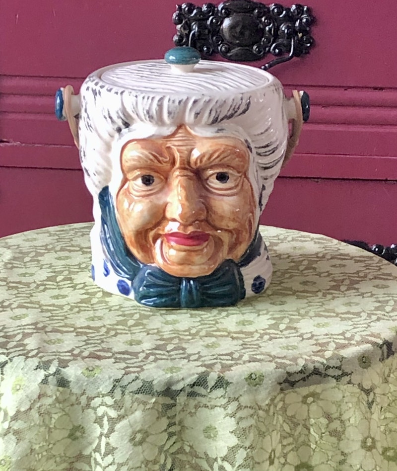 Antique old lady head biscuit jar rattan handle Japan Arts