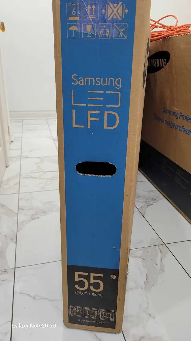55 Samsung LED Display TV in TVs in City of Toronto - Image 6