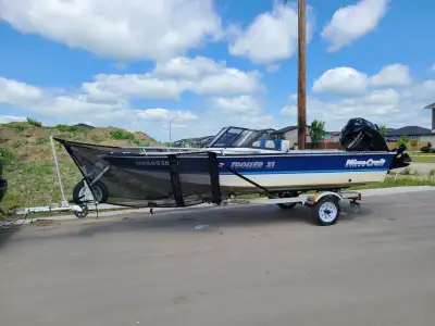 Boat is in fantastic shape for its year, i bought it from someone who cared for it and it shows, I h...