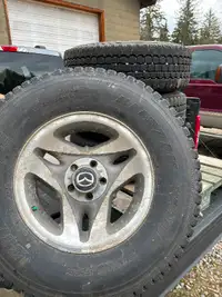 Winter tires, like new on the rim