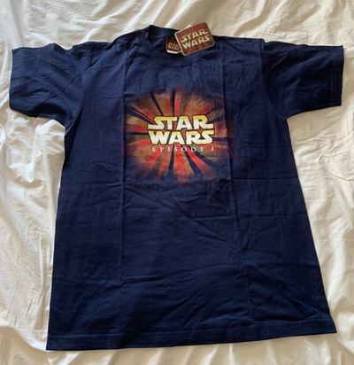 Vintage Star Wars Episode 1 T-Shirt in navy blue with short sleeves and a regular fit. Made of 100%...