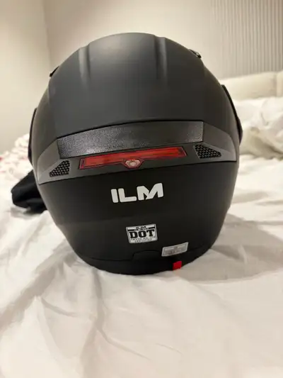 ILM 902 LED Modular Motorcycle Helmet – Matte Black – Size S (55-56) Selling my ILM 902 LED modular...
