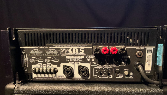 Amplificateur de puissance Yorkville CR-5  dans Équipement pour DJ et sonorisation  à Trois-Rivières - Image 3