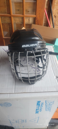 Black hockey helmet Bauer