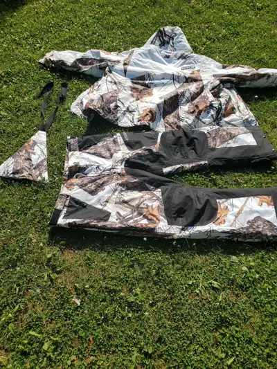 Men's CKX winterwear. Jacket, pants and suspenders. Size is XXL