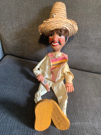 Mexican Marionette String Puppet - Folk art - Gun Slinger Bandol
