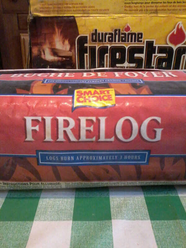 Firelogs, premium ,5lbs each x2 , clean burning, 4hr burn time. in Fireplace & Firewood in Cambridge