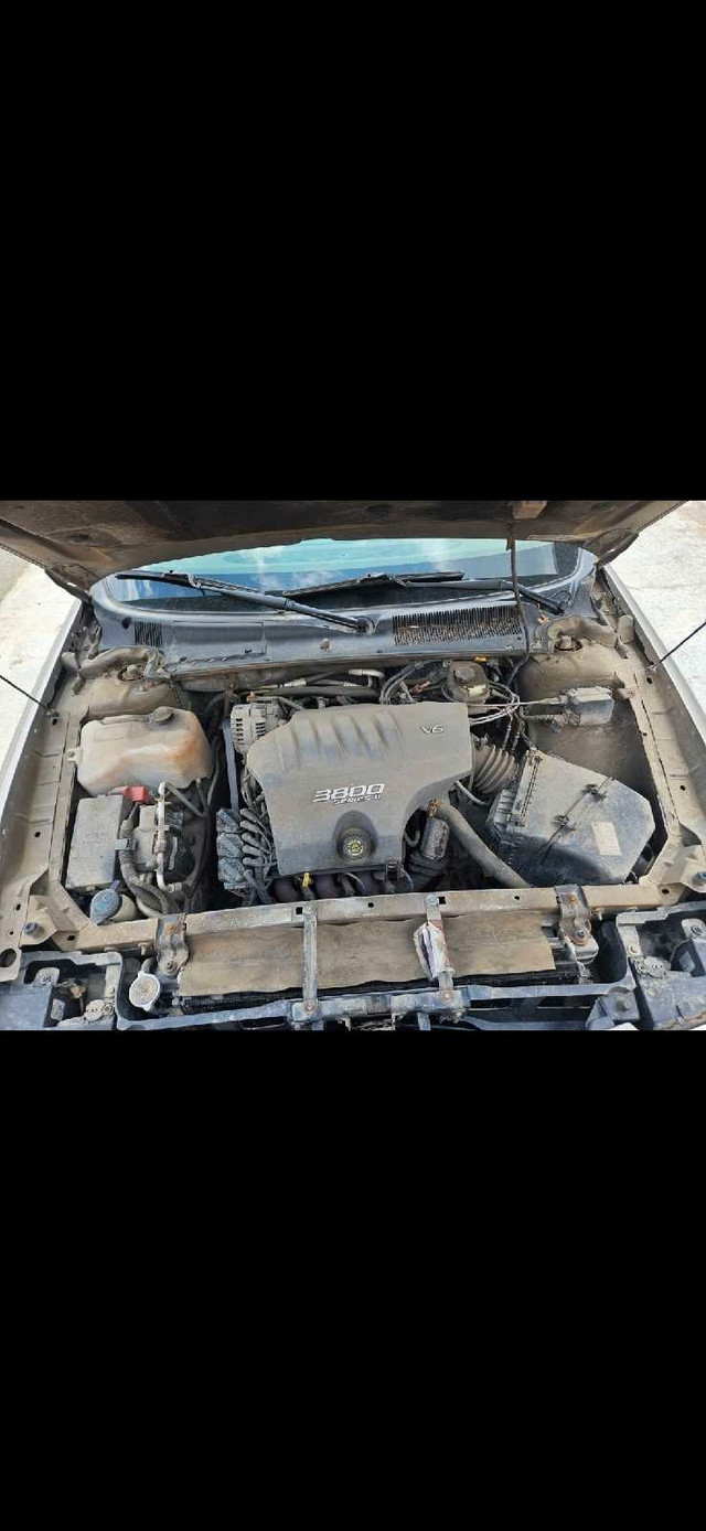 Buick lesabre in Cars & Trucks in Calgary - Image 2