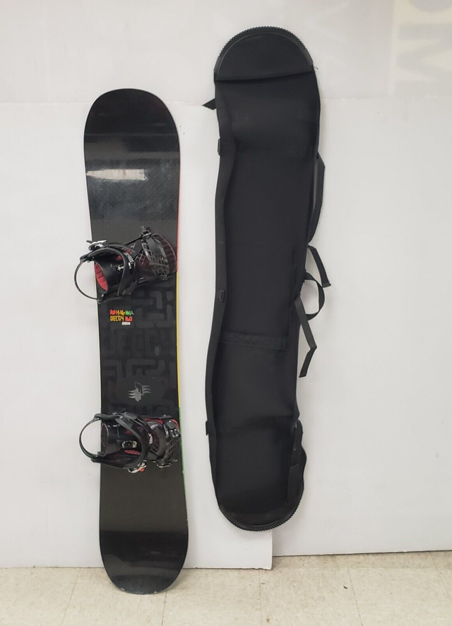 Rossignol DEC04 Snowboard-162cm in Other in Calgary - Image 2