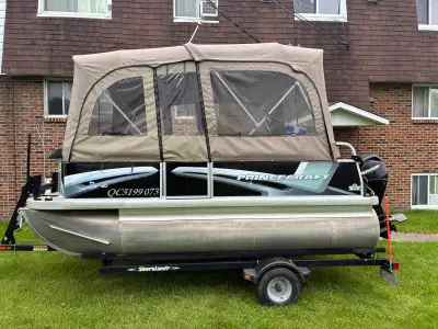 Ponton 15’’ Princecraft 2016 très peu utilisé en excellente condition Modèle Brio ( très rare sur le...