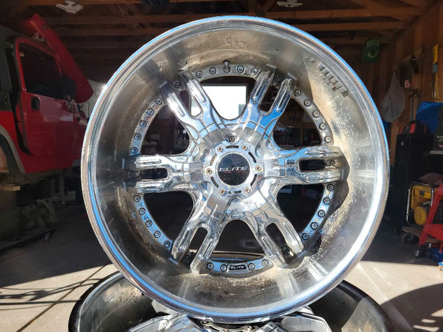 22 inch (9.5x22) rims, 6x132 bolt pattern in Tires & Rims in Edmonton - Image 2