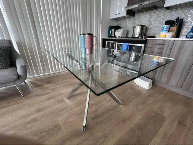 Never Used wooden Stella dining table rectangular shape in Dining Tables & Sets in Mississauga / Peel Region - Image 3