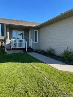 2 Bedroom Garden Home - Hunter Gate Community,  Renfrew, On