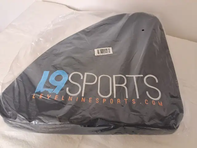 SNOWBOARD SKI BOOTS BAG NEW in Ski in City of Montréal - Image 6