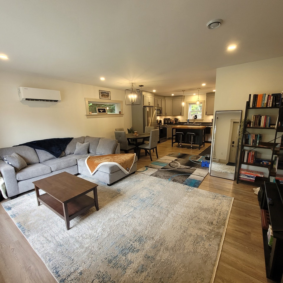 House for Rent - 3 Bed 2.5 Bath - Jan-Jul 2027 1