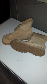 Tan Suede Hiking Boots - Like New