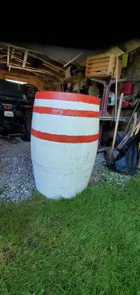 Full size Wine barrel 