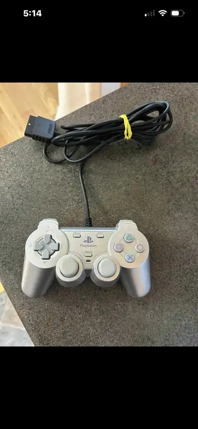 Excellent condition. $30 firm. Pick up in Steinbach or can meet up in Sage Creek or Deacons Corner T...