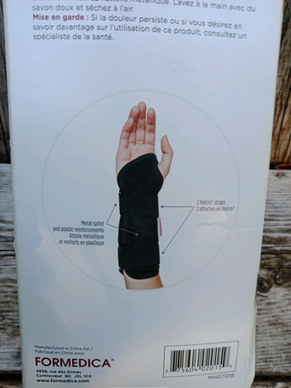 Wrist Brace, Fits Small To Medium (6" - 8"), Light, Comfortable  in Health & Special Needs in Oshawa / Durham Region - Image 3