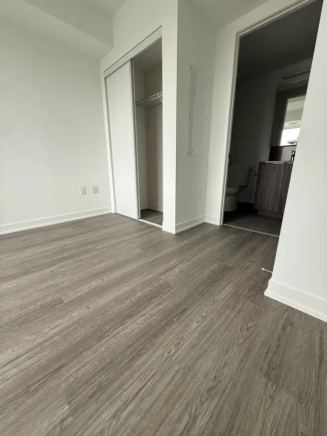 Brand new 1 bed+den, 2 bath condo at Metro Park, North York in Long Term Rentals in City of Toronto - Image 9