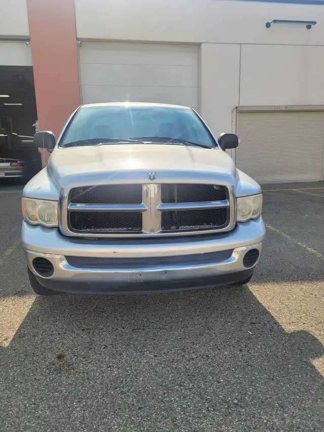 2005 Dodge Ram 1500 SLT