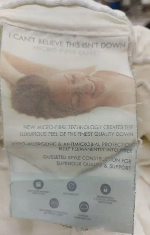 DUVET: I can't believe this isn't down! (FULL size) + IKEA COVER in Bedding in London - Image 4