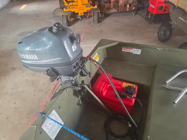 Jon boat trailer and motor for sale in Powerboats & Motorboats in St. Catharines - Image 5