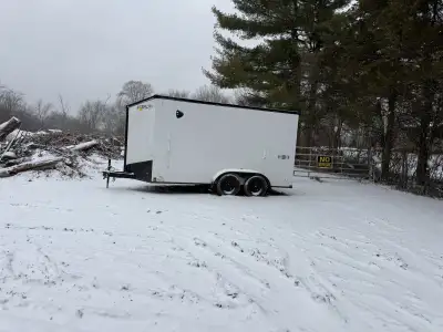 2025 stealth 7x16 Dual axel about a year old Has 4 holes for ladder racks Couple dings from working...