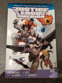 Justice Ligue of America Rebirth deluxe edition book 1 DC Comics