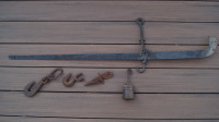 BARN SCALE WITH WEIGHT AND RUSTIC HOOKS