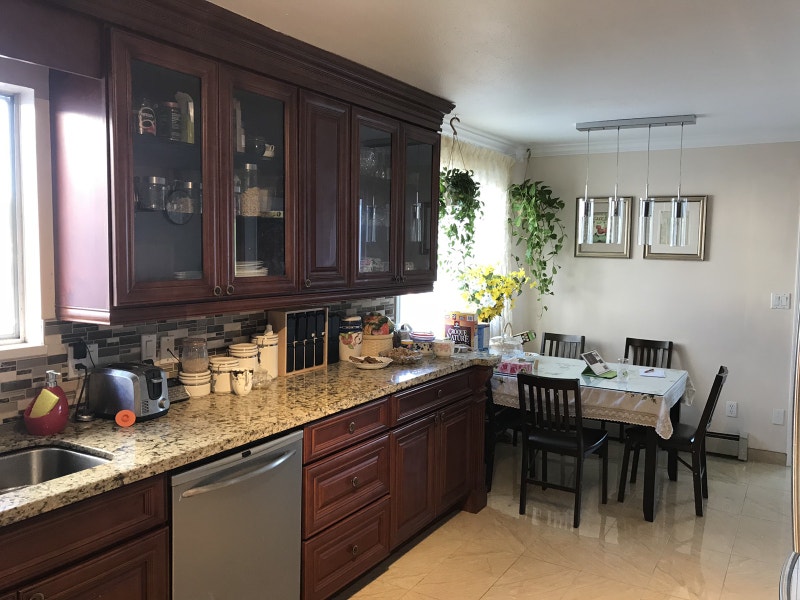 Cozy a bedroom for rent now Room Rentals & Roommates Vancouver Kijiji