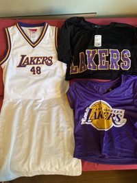 Women’s Lakers Jersey lot  size small/ medium 