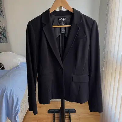 New Lord & Taylor Women’s Blazer & Pants Suit, View more