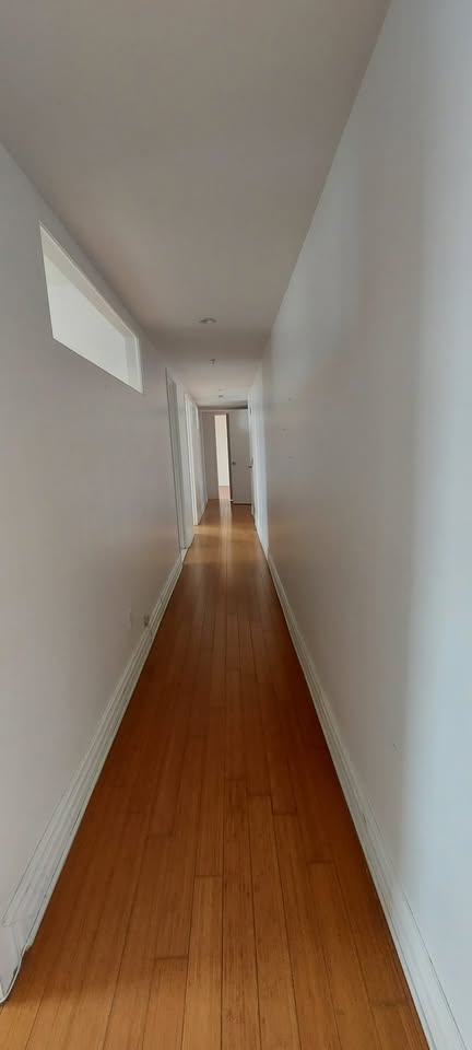 3 Beds 2 Baths Apartment — photo 2