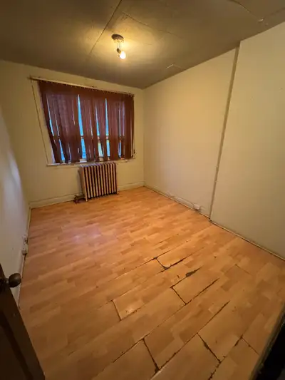 A room near high park steps St Joseph hospital