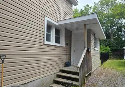 1 Bedroom Bachelor Unit on Rent in North Bay Ideal for single or two occupants Available From: Octob...