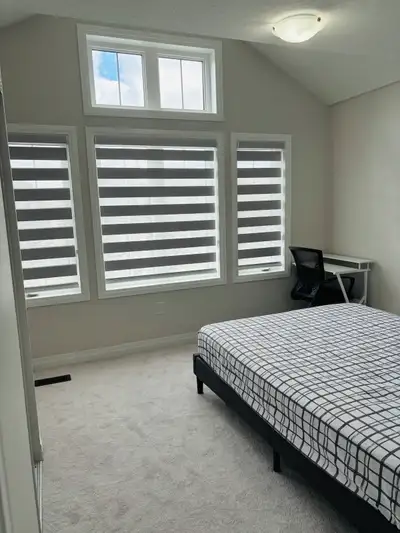 3 Rooms in a house available for rent. - 1 large furnished private room with ensuite bathroom ($1,00...