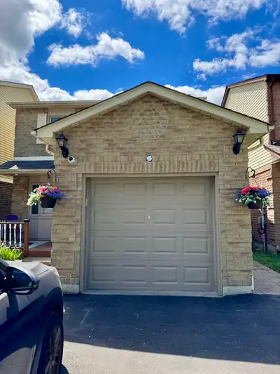 Welcome to this beautifully maintained and renovated upper-unit home located in the heart of Whitby!...