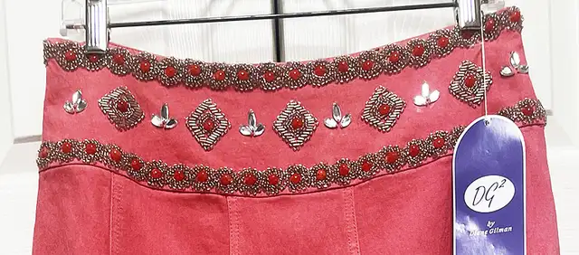 DG2  Coral Beaded Denim Skirt (new still with tags). size 8 in Women's - Dresses & Skirts in Delta/Surrey/Langley - Image 4