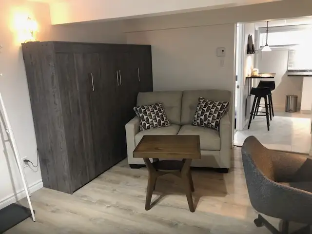 2 1/2 - Entièrement rénové - Location Temporaire mensuelle in Short Term Rentals in Trois-Rivières - Image 5