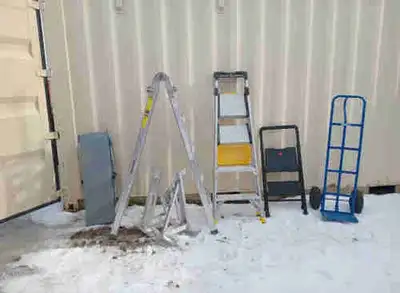 This collection features a NEW FeatherLite 24' extension ladder, -$125),**6' Aluminum "Platform" Ste...