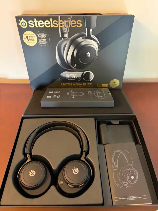 Steelseries Arctis Nova Elite Headset - Obsidian in Speakers, Headsets & Mics in Markham / York Region - Image 3
