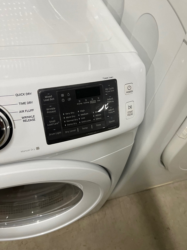  Samsung white electric dryer big drum in Washers & Dryers in Stratford - Image 4