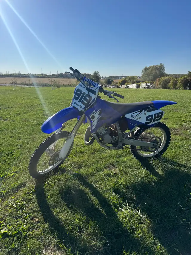2006 Yz125 in Dirt Bikes & Motocross in Mississauga / Peel Region - Image 2