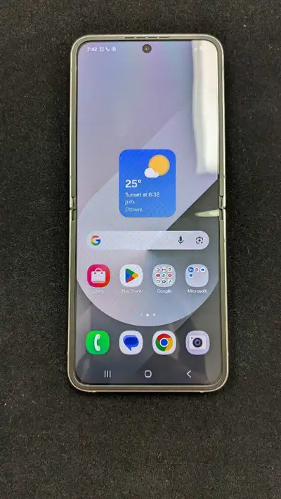 Samsung Z Flip 6 256GB Unlocked , View more