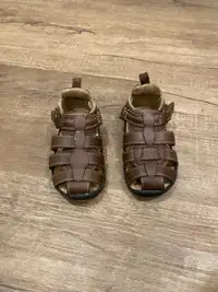 Baby sandals size 3