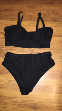 New bikini size XL Black lace design 